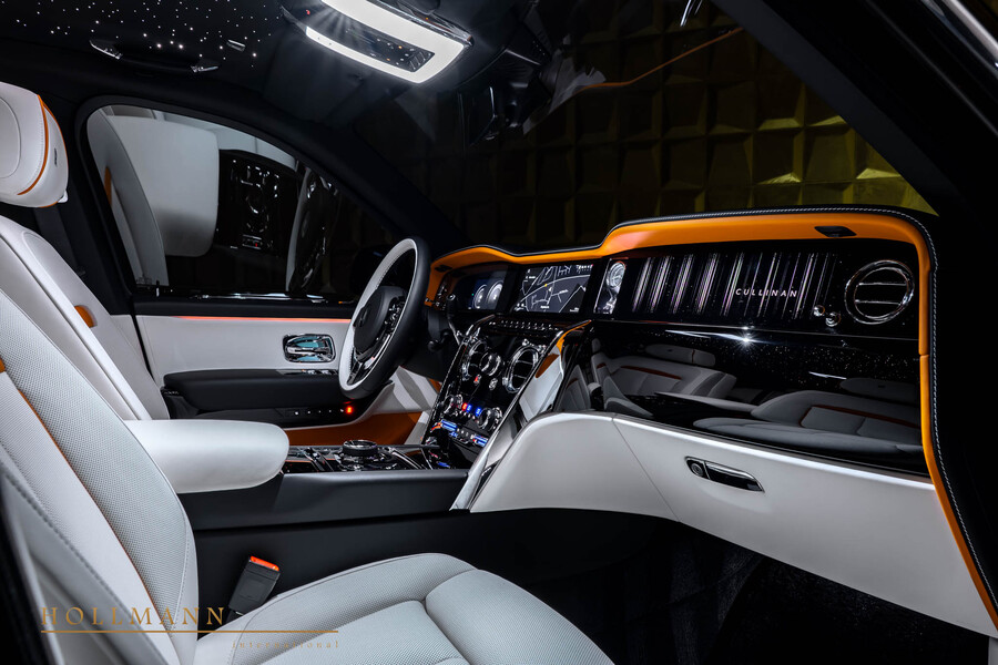 Vehicle view 18