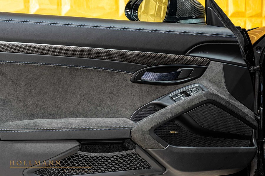 Vehicle view 17