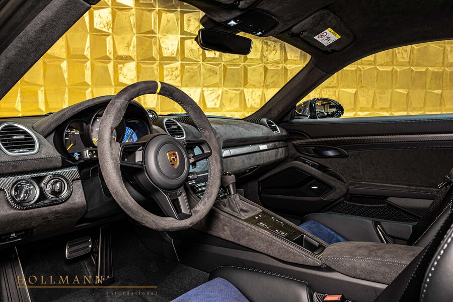 Vehicle view 8