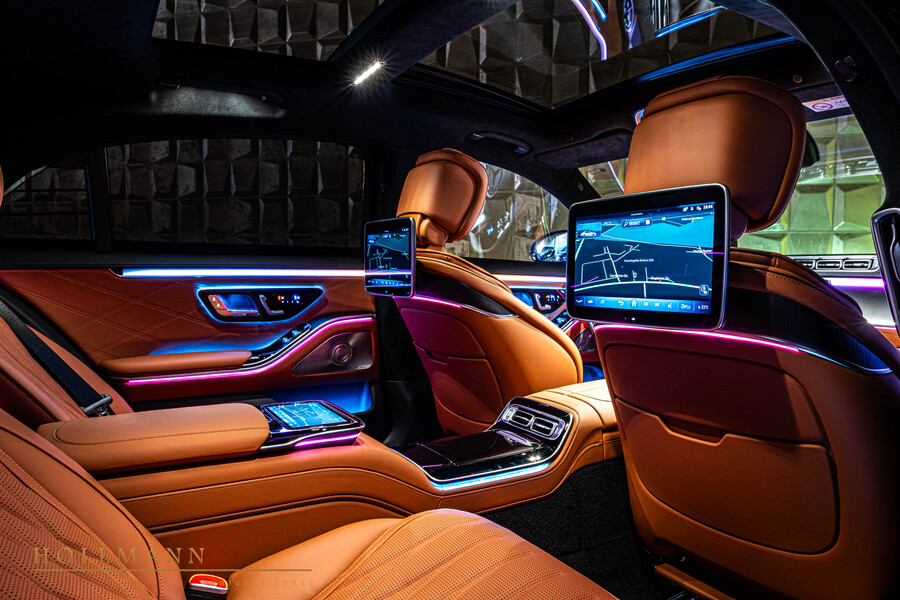 Vehicle view 17