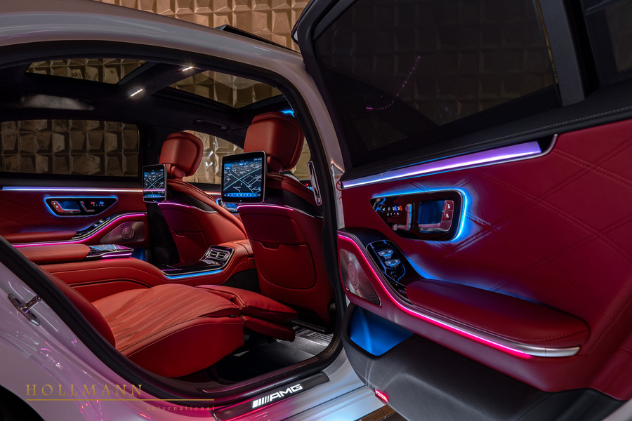 Vehicle view 14