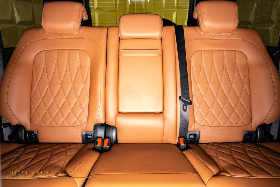 Vehicle view 18