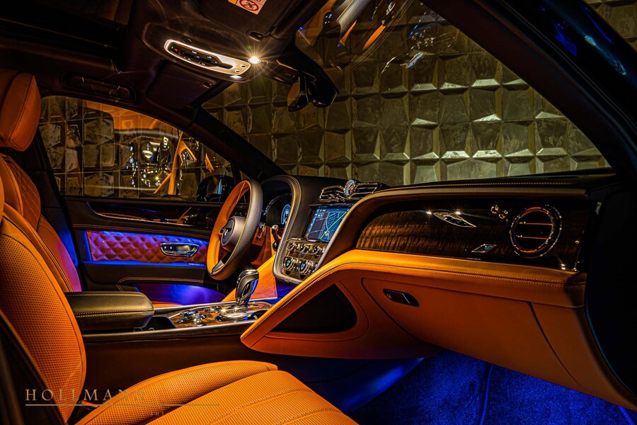 Vehicle view 9