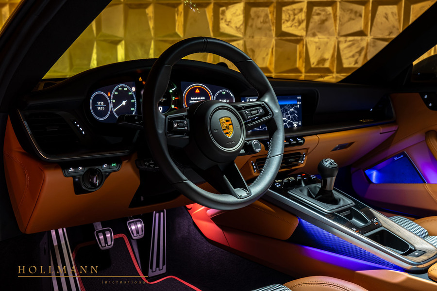 Vehicle view 17