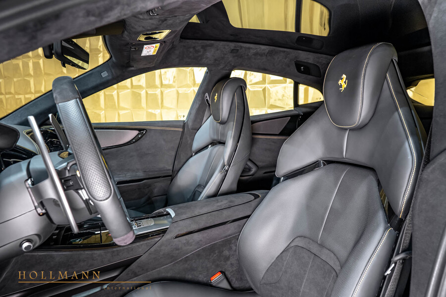 Vehicle view 15