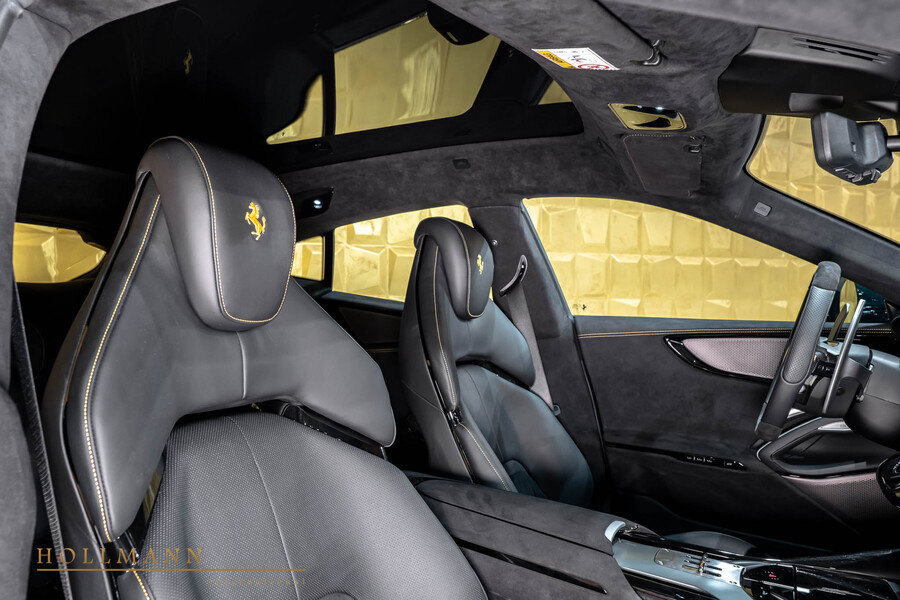 Vehicle view 19