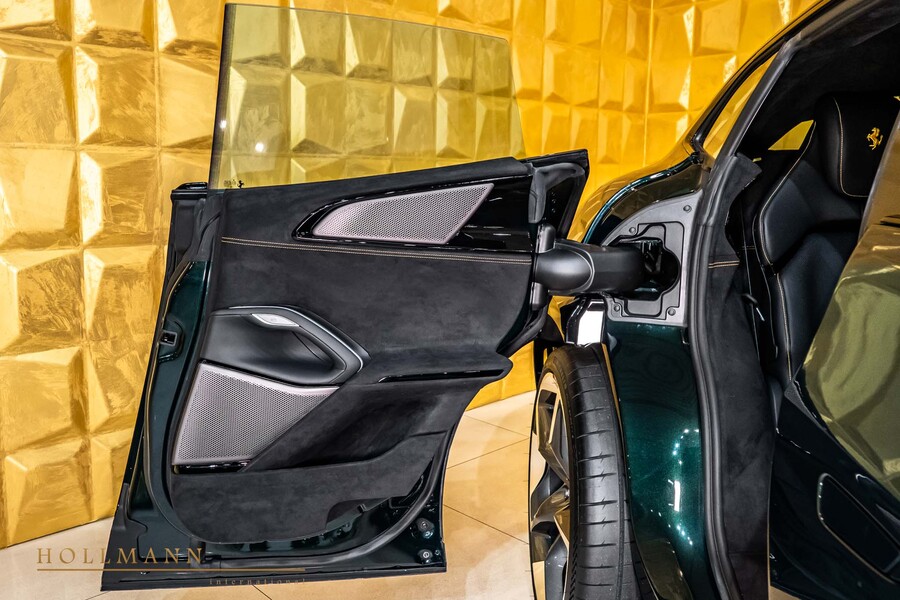 Vehicle view 24