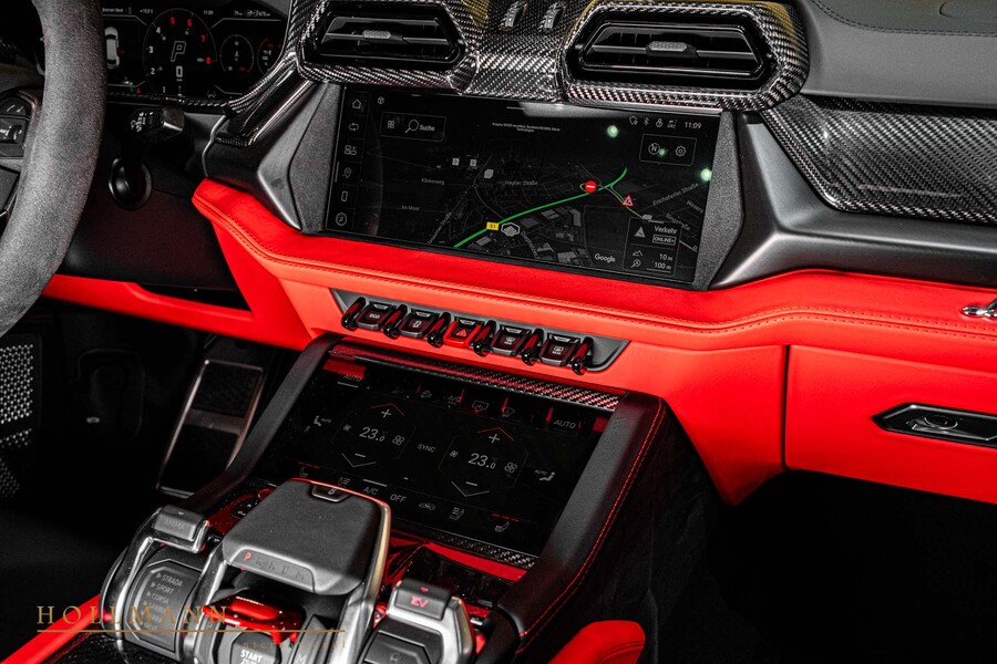 Vehicle view 19