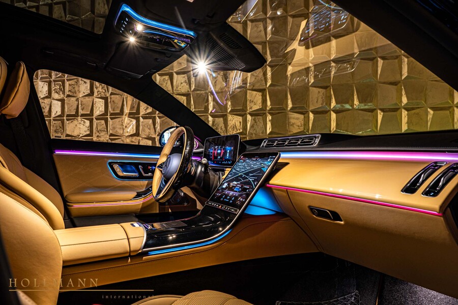 Vehicle view 17