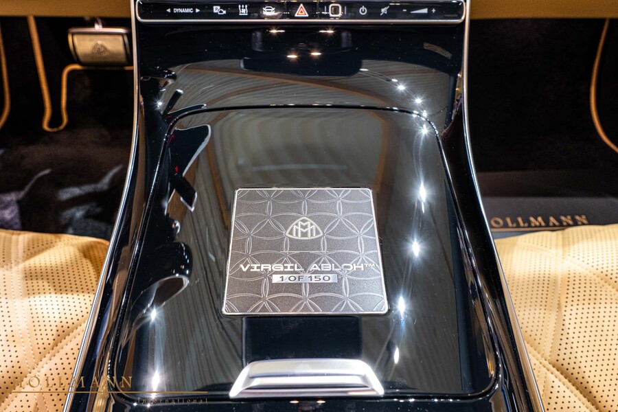 Vehicle view 18