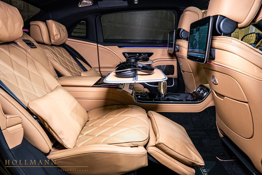 Vehicle view 23