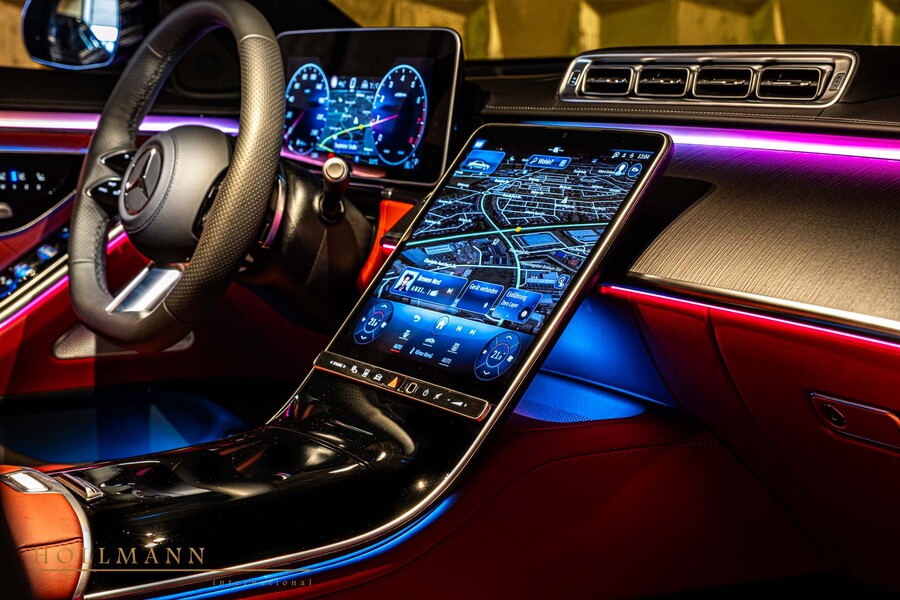 Vehicle view 18
