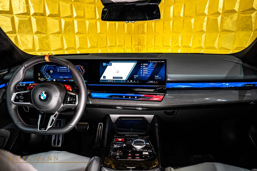 Vehicle view 19