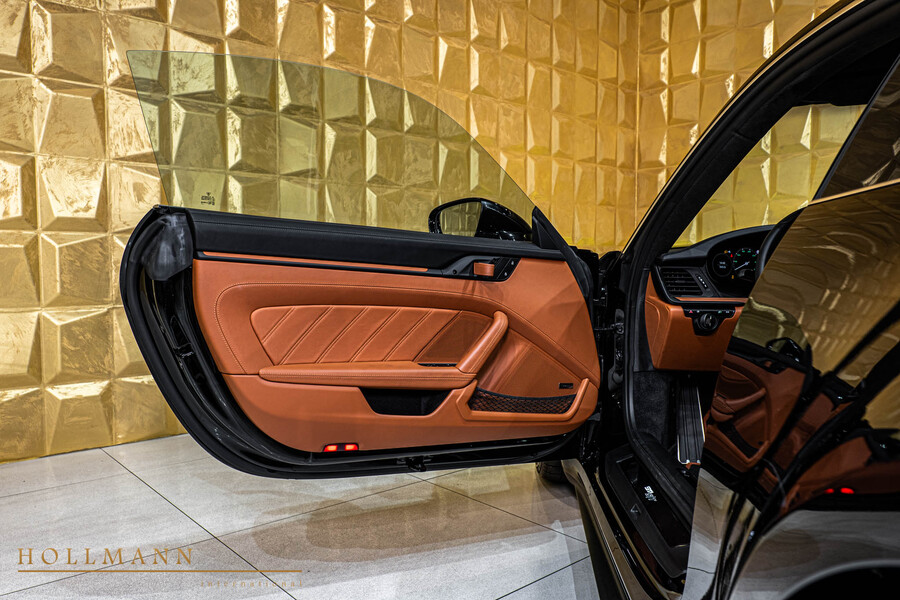 Vehicle view 9