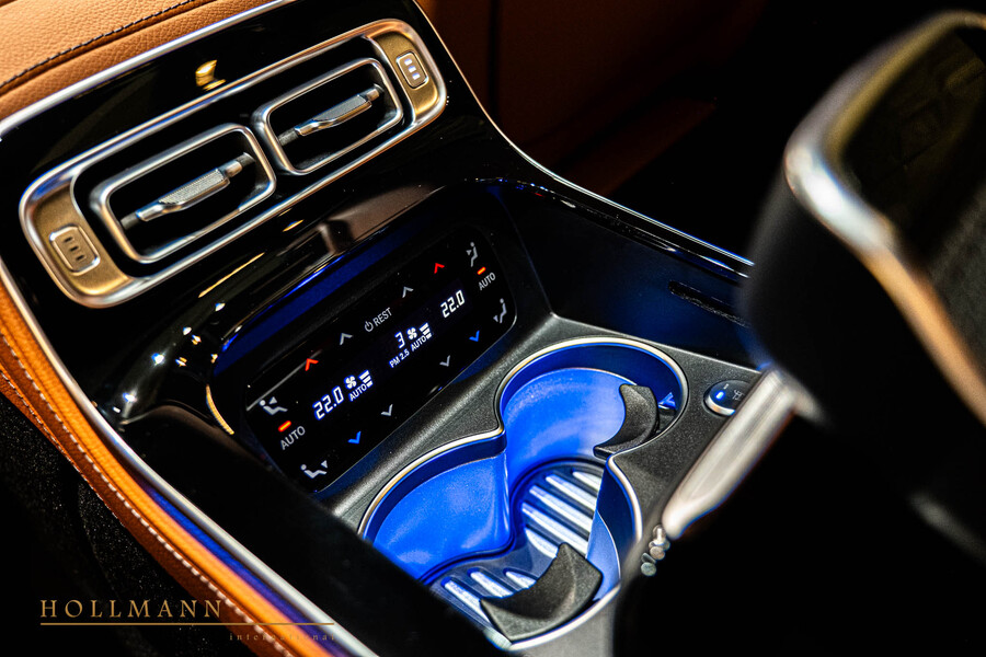 Vehicle view 28