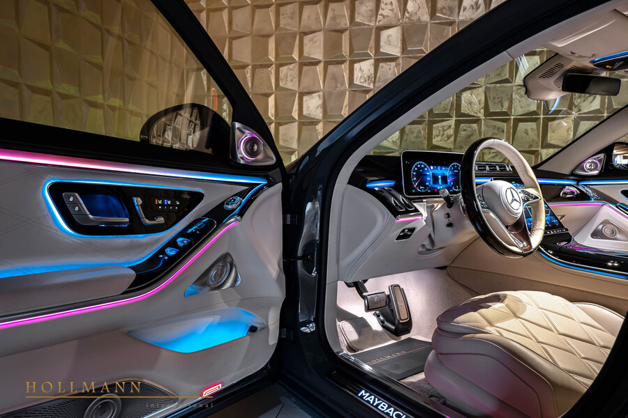 Vehicle view 13