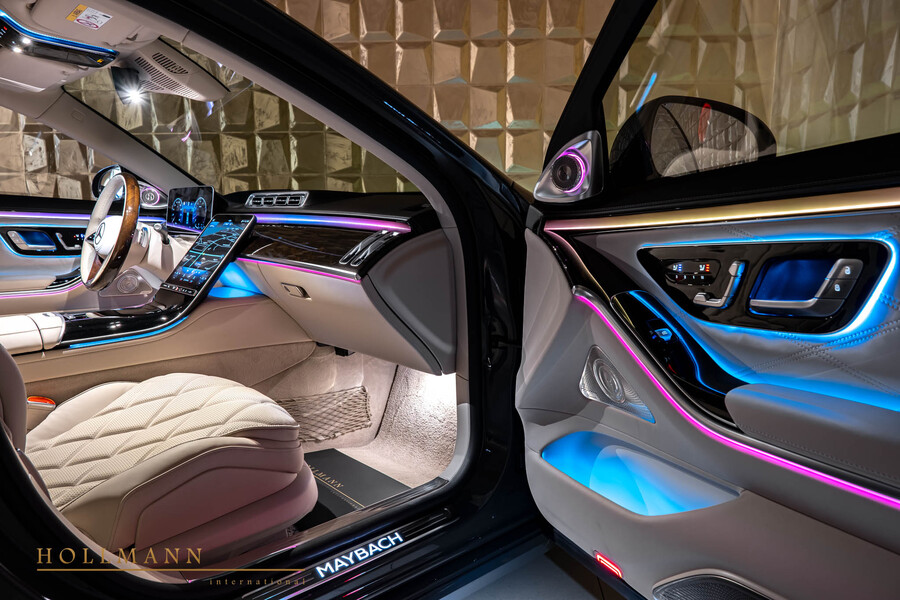 Vehicle view 15
