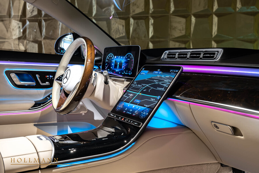 Vehicle view 17