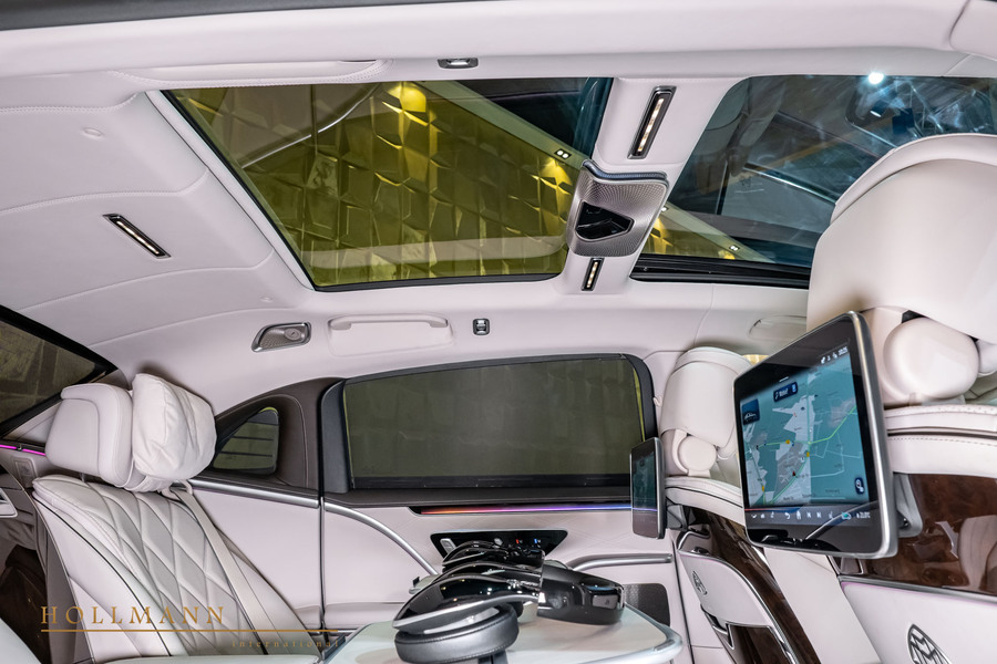 Vehicle view 25