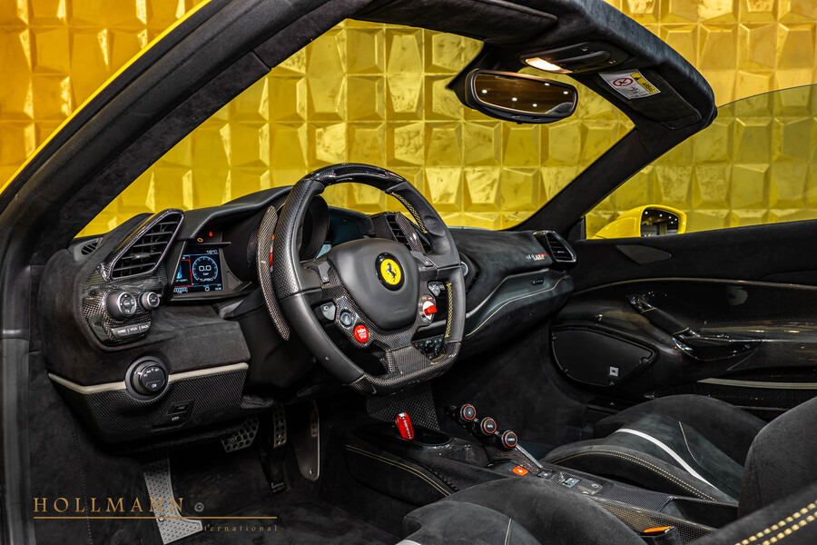 Vehicle view 8