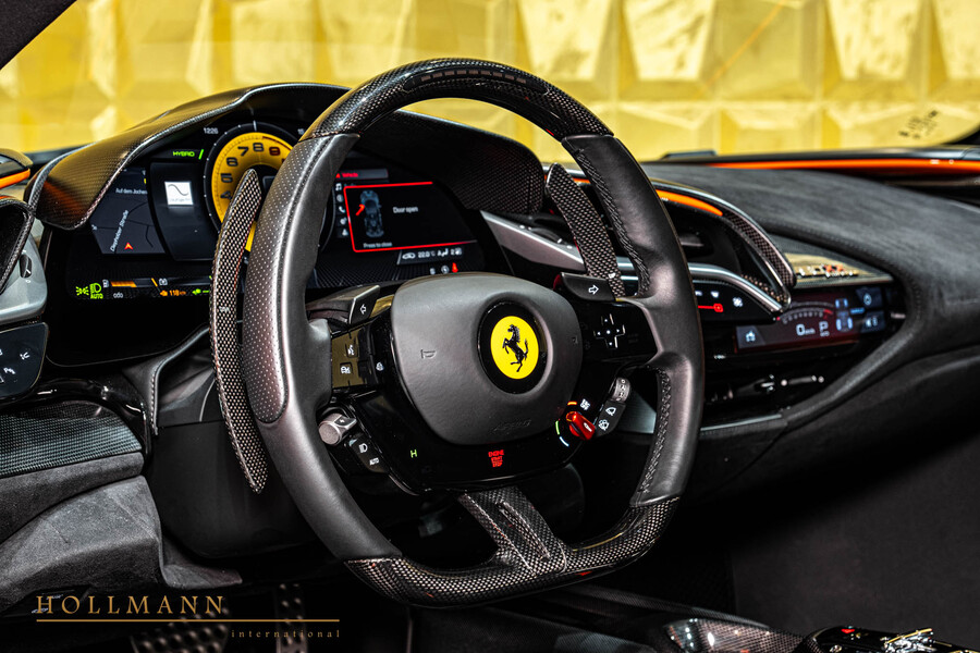 Vehicle view 17