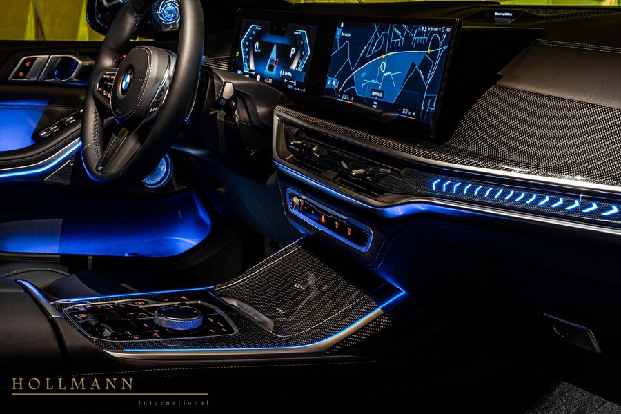 Vehicle view 13