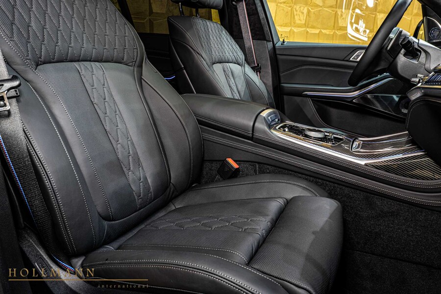 Vehicle view 19