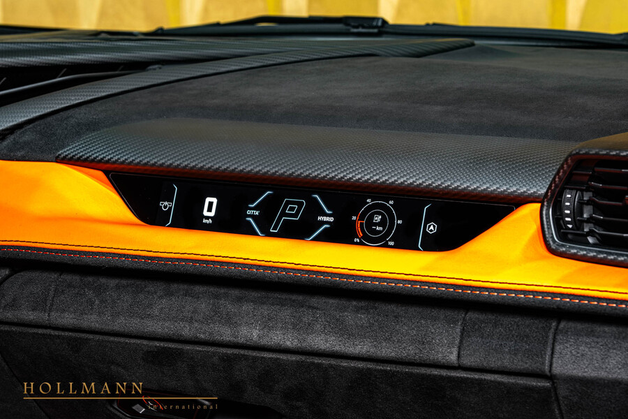 Vehicle view 9