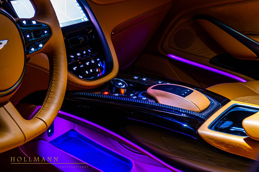 Vehicle view 16