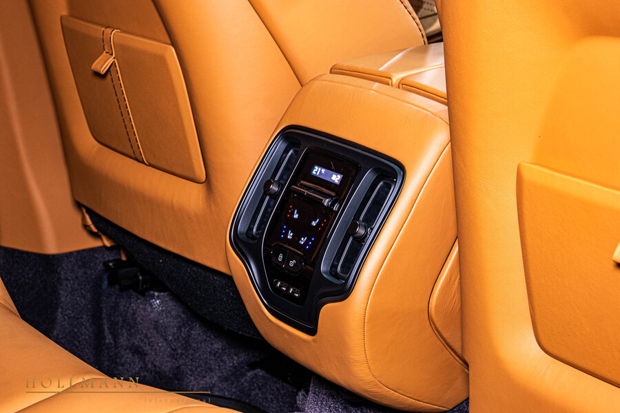 Vehicle view 21