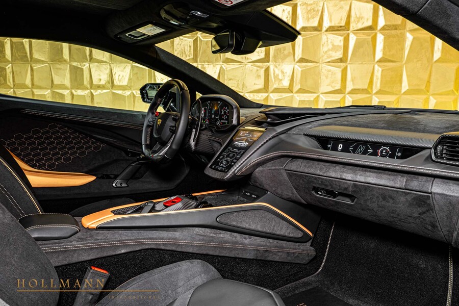 Vehicle view 15