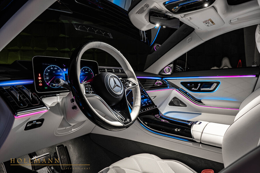 Vehicle view 14