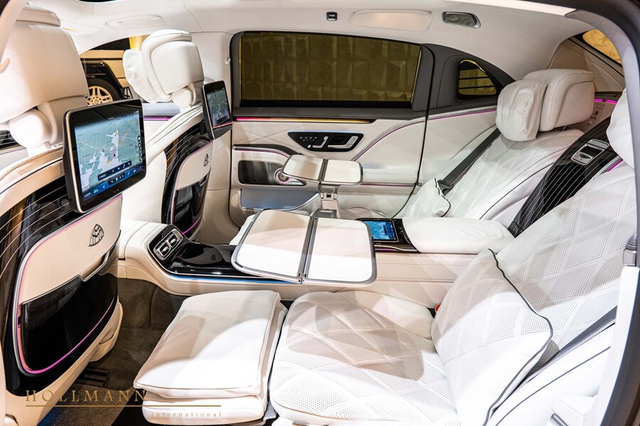 Vehicle view 19