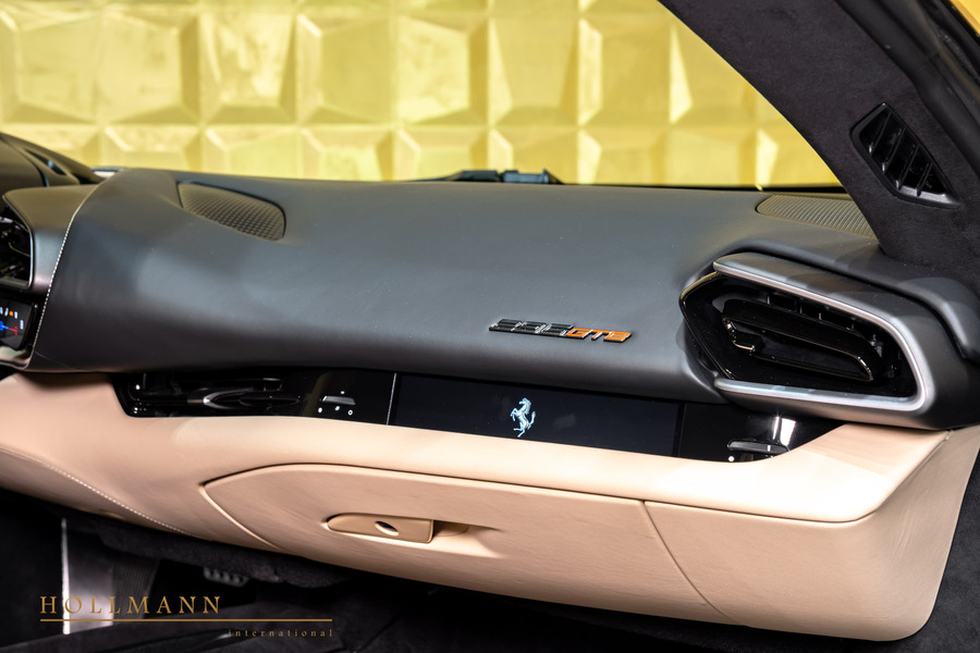 Vehicle view 10