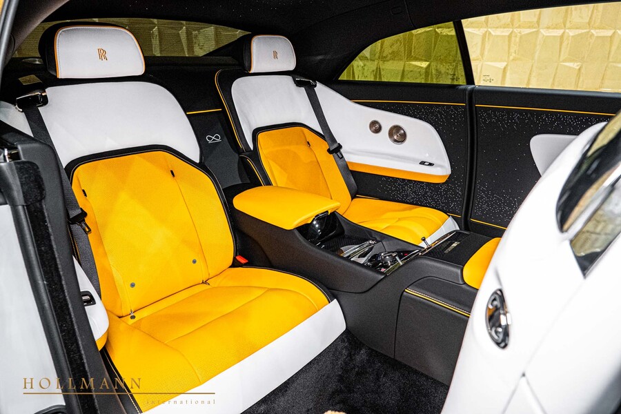 Vehicle view 25