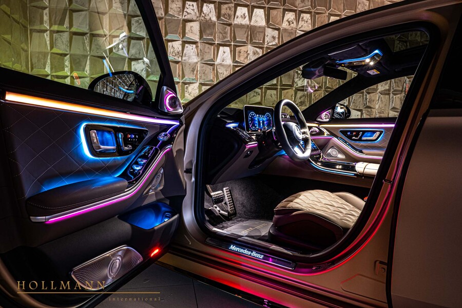 Vehicle view 14