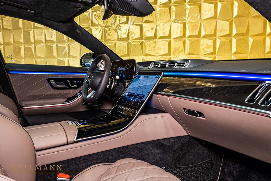 Vehicle view 25