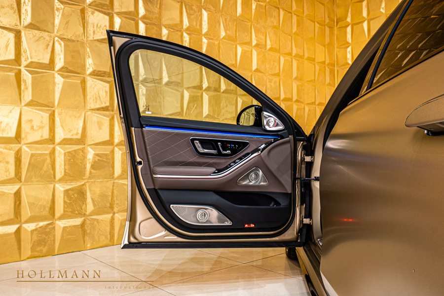 Vehicle view 29