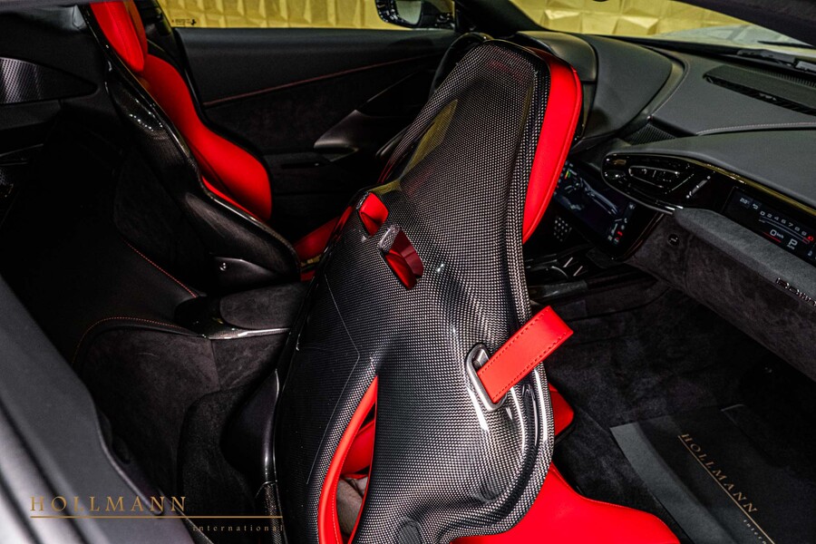Vehicle view 25