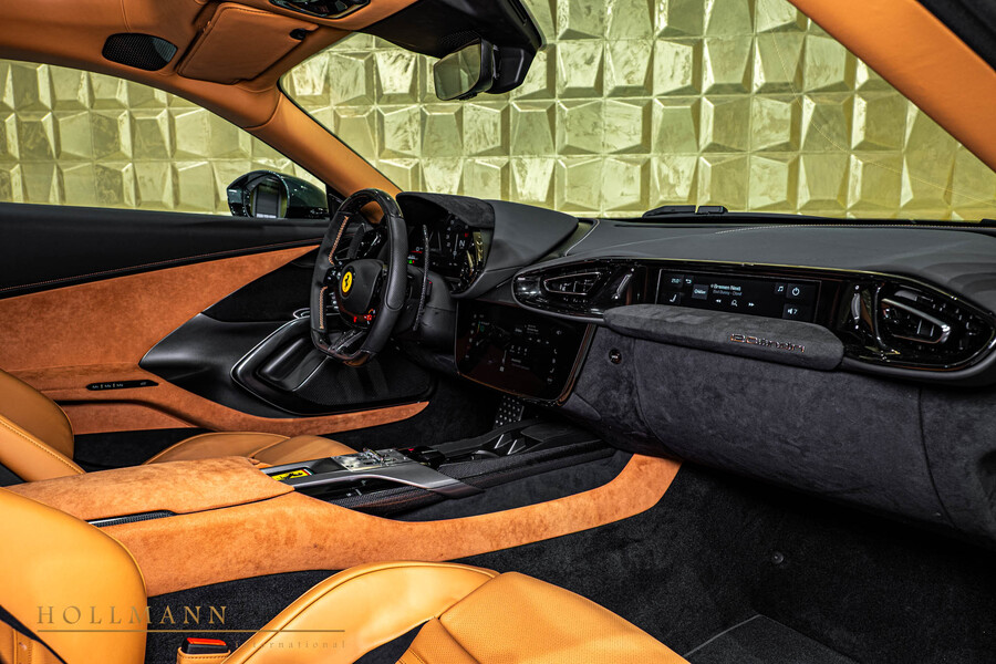 Vehicle view 14