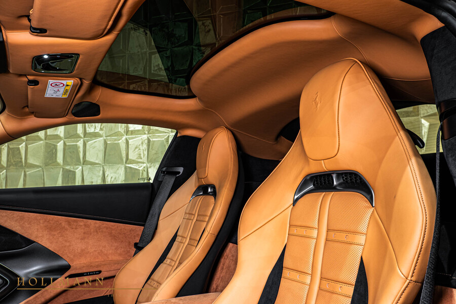Vehicle view 16
