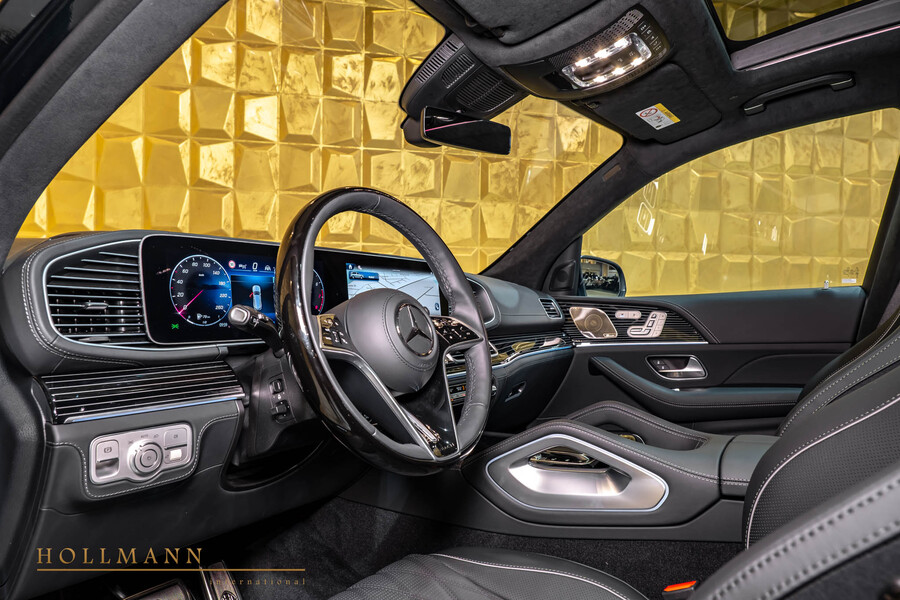 Vehicle view 15