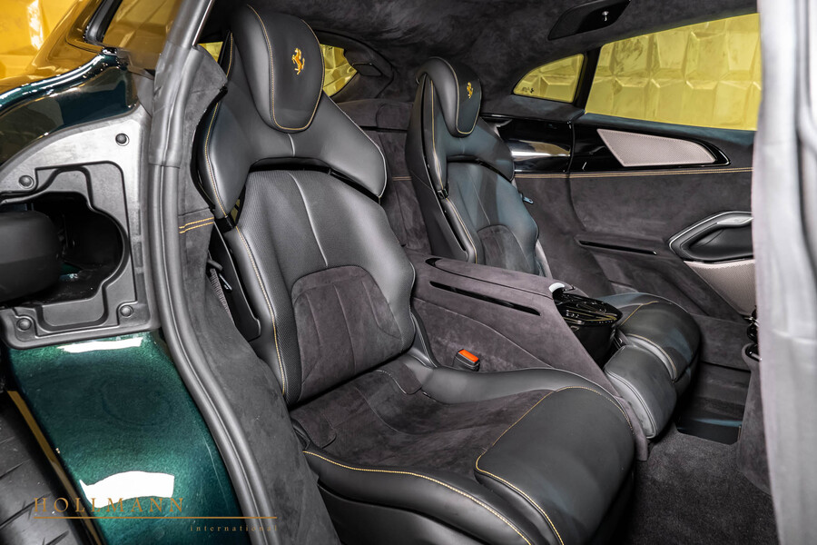 Vehicle view 13