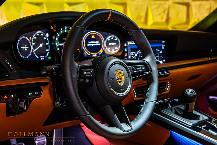 Vehicle view 14