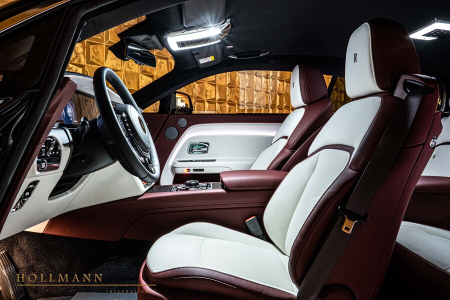 Vehicle view 18