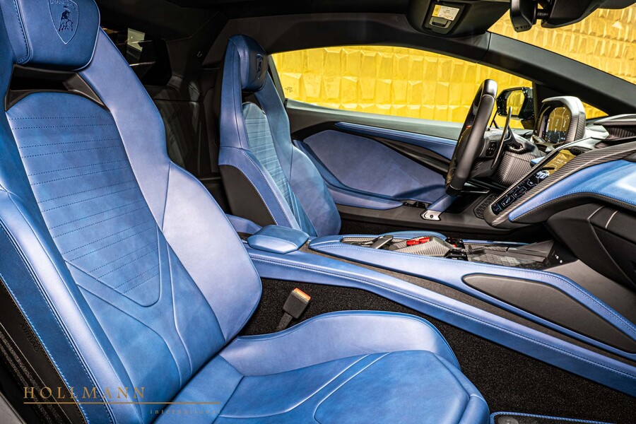 Vehicle view 24