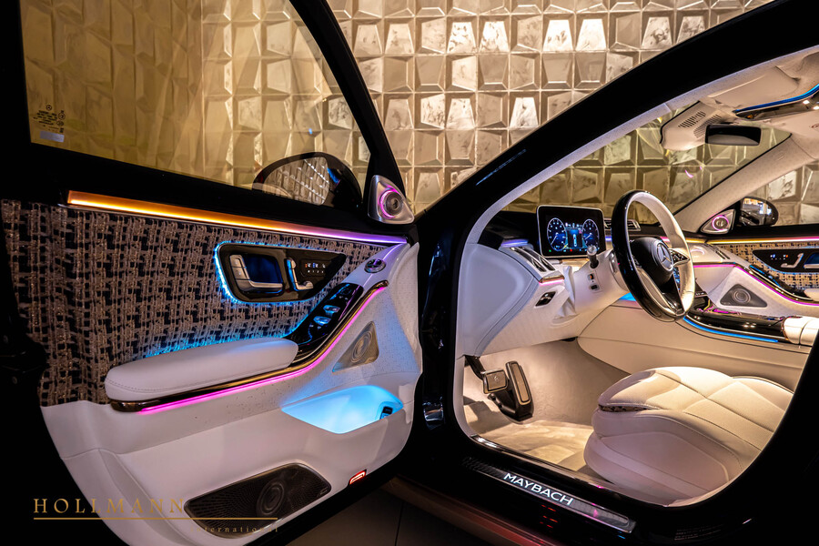 Vehicle view 12
