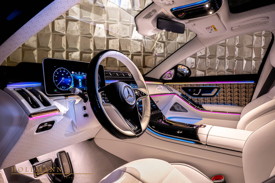 Vehicle view 13