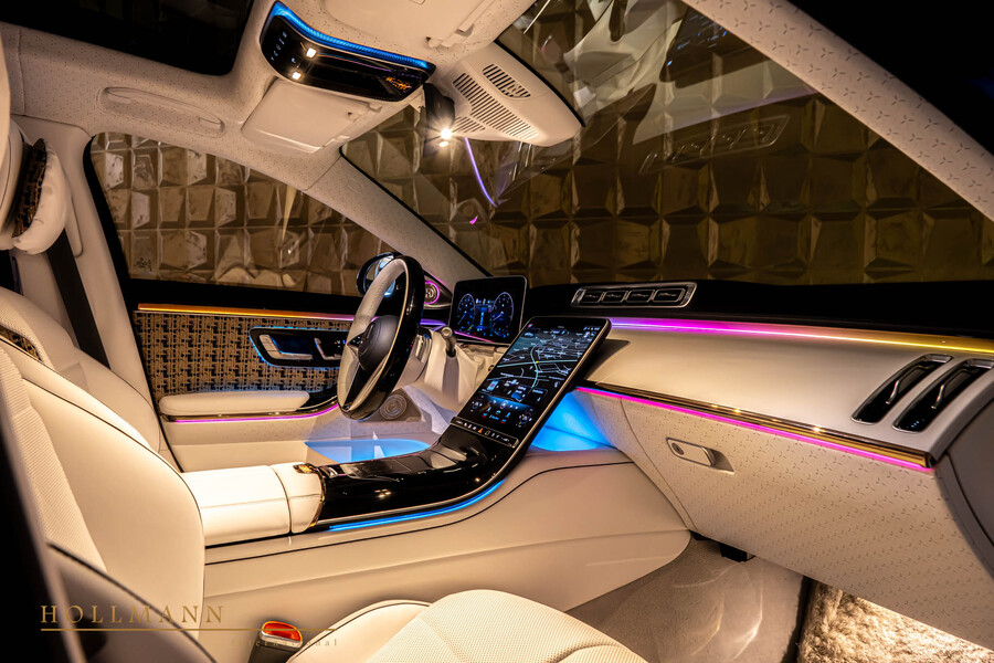 Vehicle view 14