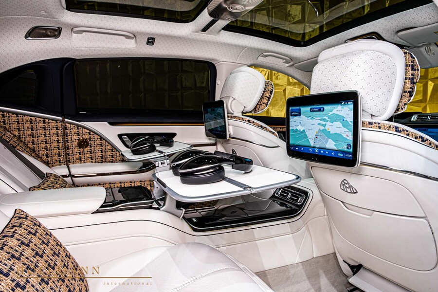 Vehicle view 28
